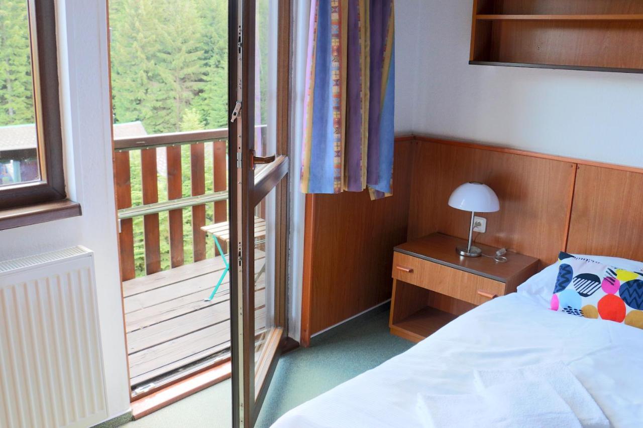 Kořenov Hotel Maredis מראה חיצוני תמונה
