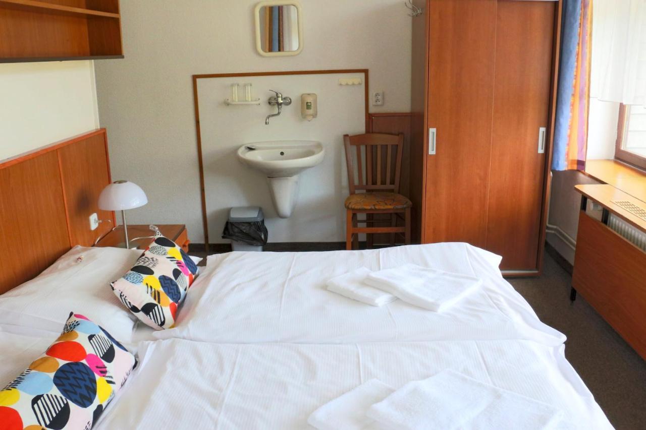 Kořenov Hotel Maredis מראה חיצוני תמונה