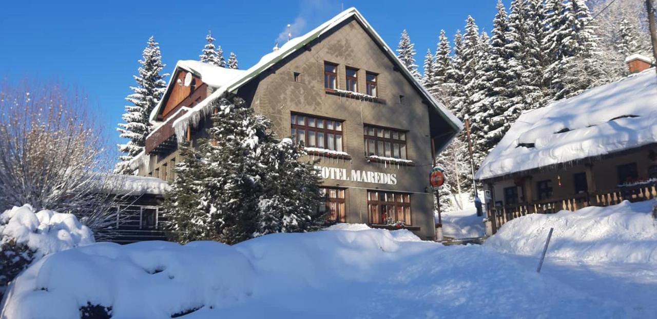 Kořenov Hotel Maredis מראה חיצוני תמונה